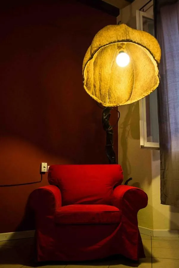 Casa Galattica Per Autostoppisti Cremona 0*,